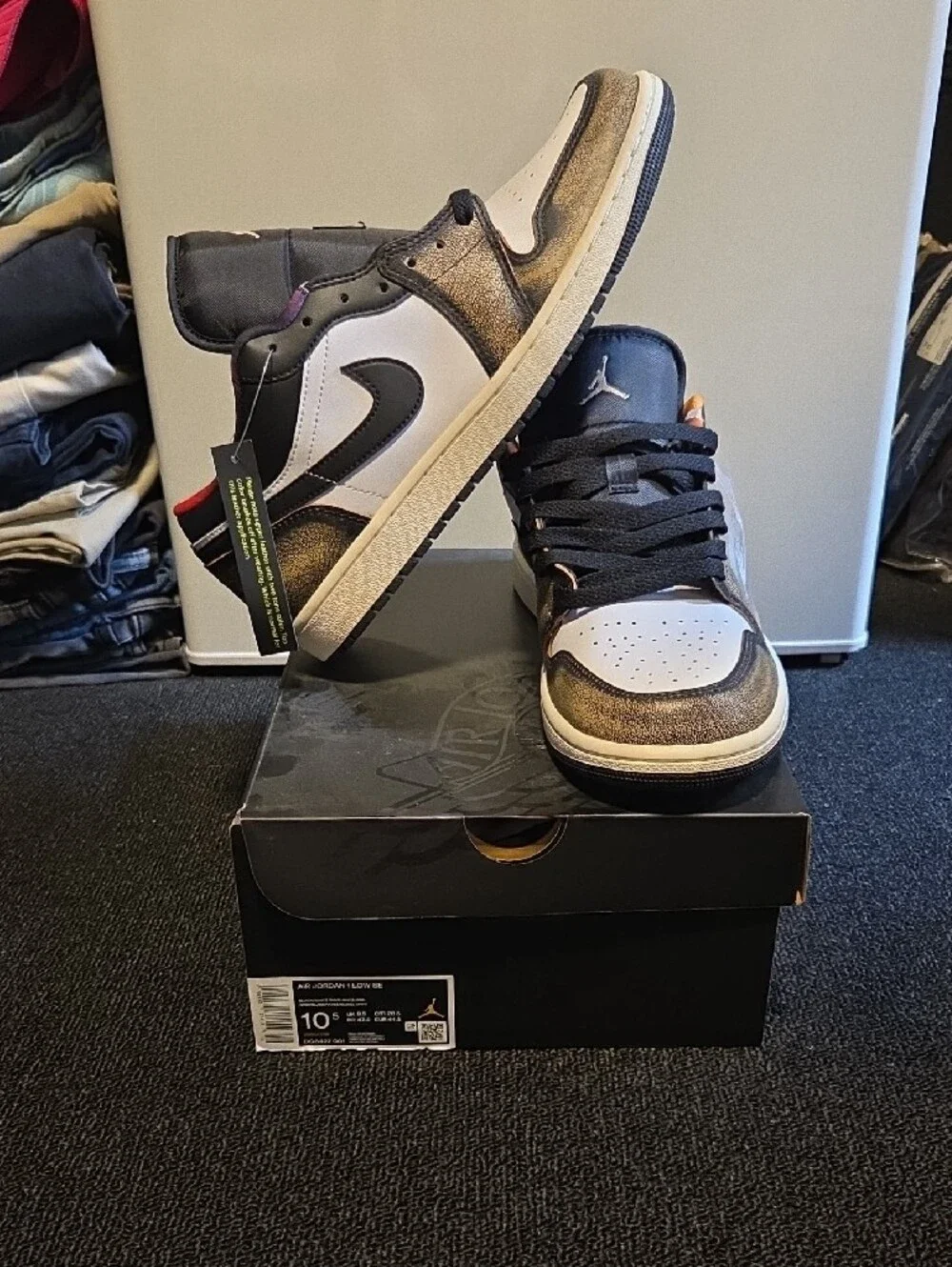 NIKE Jordan Low Top Sneakers - Black, White, Gold